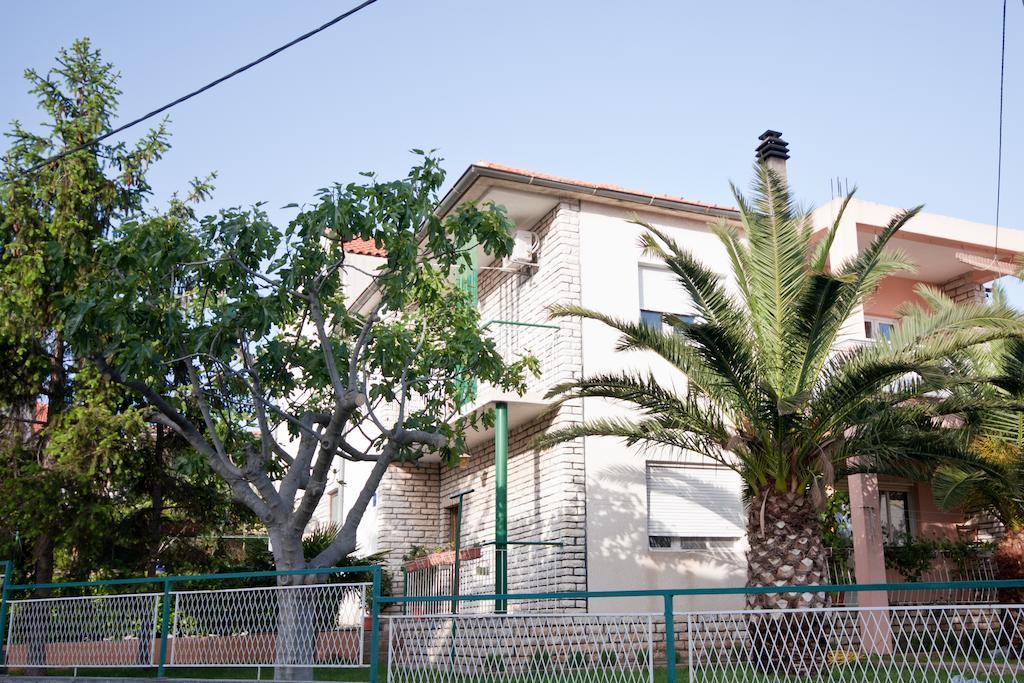 Apartments Jabuka Tribalj Pokoj fotografie